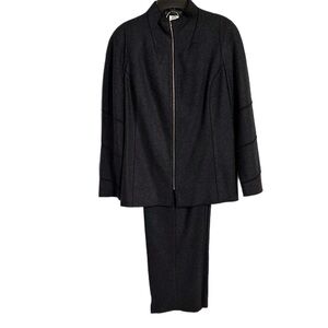 Harve Bernard Women’s Pants Suit